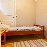 Sjostrand Rorbuer 3* Ballstad