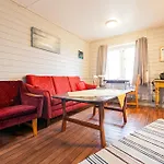 Üdülőközpont Sjostrand Rorbuer 3*