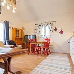Sjostrand Rorbuer 3* Ballstad