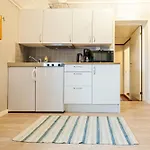 Sjostrand Rorbuer 3* 巴尔斯塔