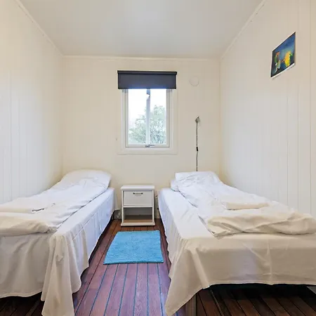 Θέρετρο Sjostrand Rorbuer 3*