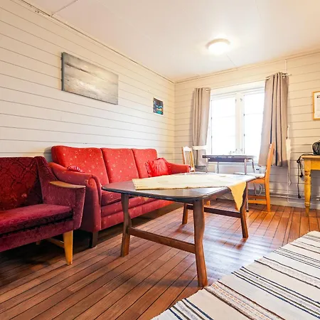Θέρετρο Sjostrand Rorbuer 3*