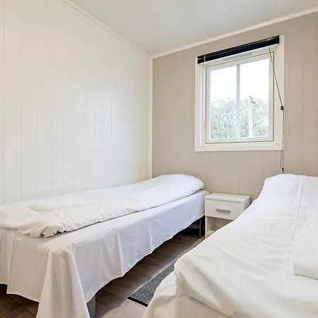 Resort Sjostrand Rorbuer