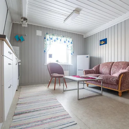 Sjostrand Rorbuer 3*