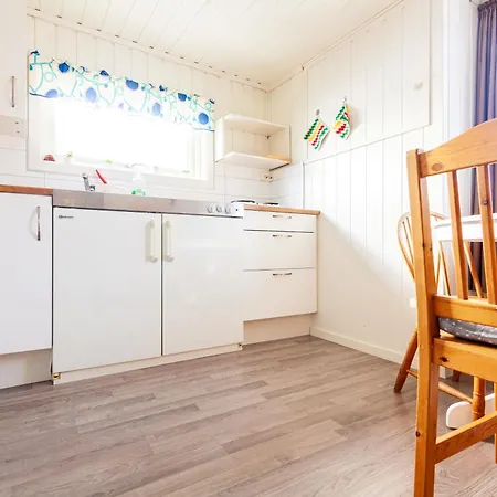 Sjostrand Rorbuer 3*