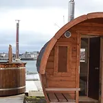 Sjostrand Rorbuer Ballstad